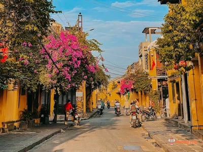 Hoi An Acient Town + Mable Mountain (Chinese Speaking Guide)